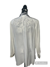 Load image into Gallery viewer, Vintage Diane Gilman Blouse
