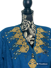 Load image into Gallery viewer, Vintage Embroider Denim Blouse
